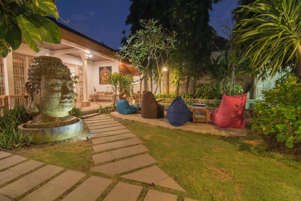 Bale Seminyak Apartment Exterior photo